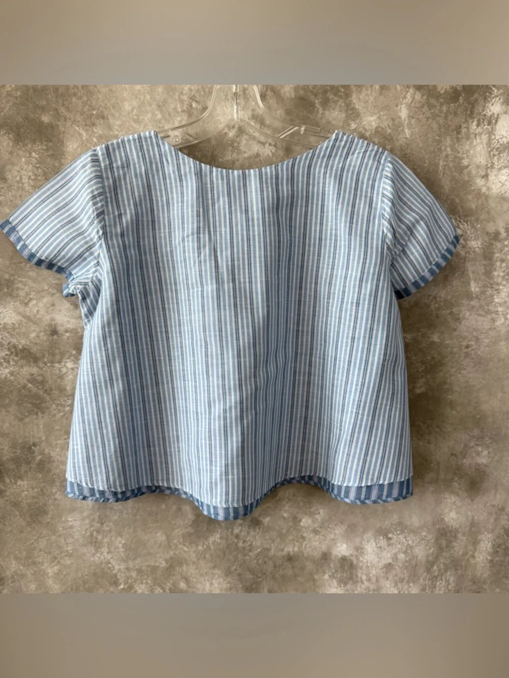 Anthropologie Blue & White Striped Scoop-Neck Crop Top (Love 20) NWOT - Picture 3 of 3